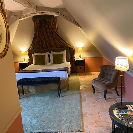 Le Manoir De Maucartier Bed & Breakfast Monnaie Eksteriør bilde
