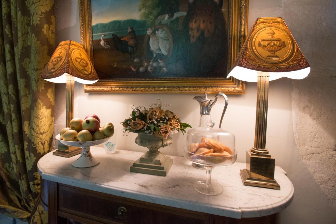 Le Manoir De Maucartier Bed & Breakfast Monnaie Eksteriør bilde