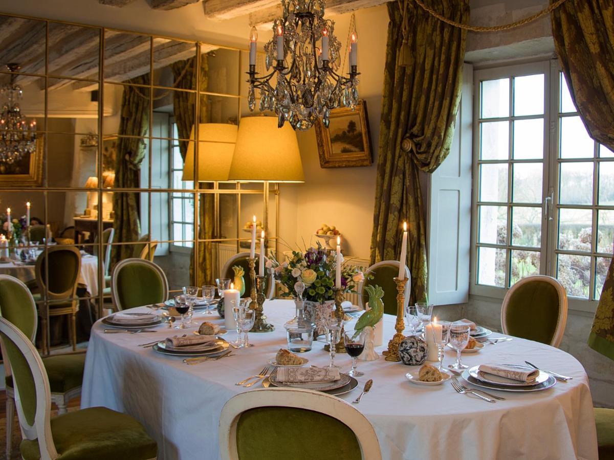 Le Manoir De Maucartier Bed & Breakfast Monnaie Eksteriør bilde